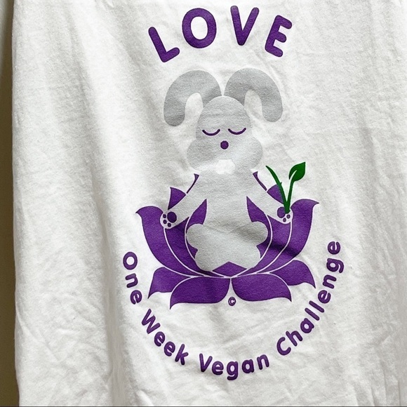 LIONESS LOVE Women’s 1 WEEK VEGAN CHALLENGE Tank - Picture 3 of 4